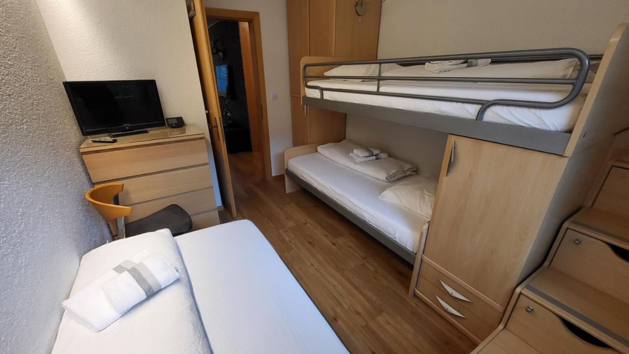 Apartment Di Lembah Wiler Luaran gambar